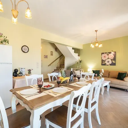 Superb With Private Pool Peaceful Location * Σάμη