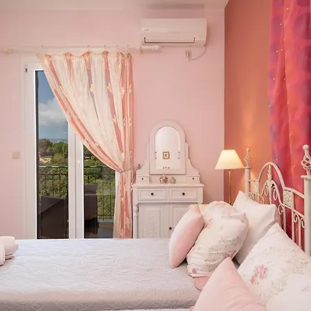 Superb With Private Pool Peaceful Location Σάμη