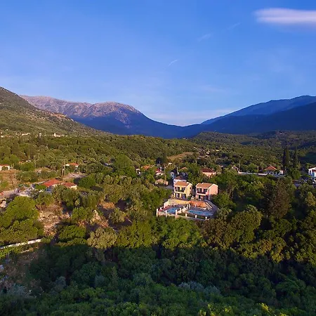Superb With Private Pool Peaceful Location Σάμη