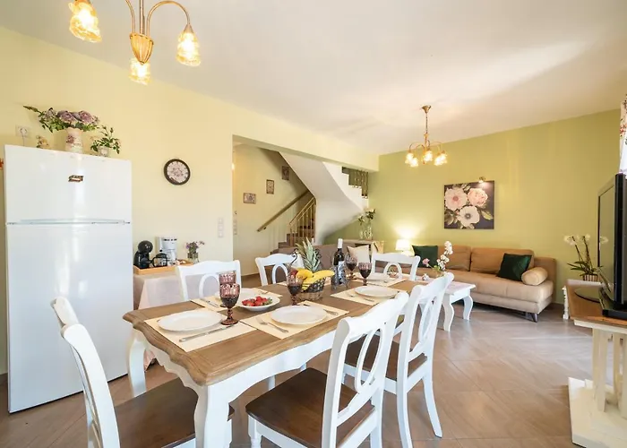 Superb With Private Pool Peaceful Location * 萨米